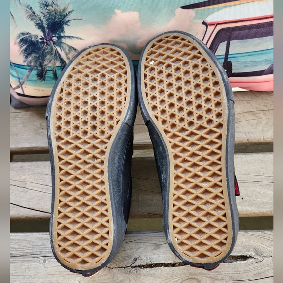 Vans Old Skool SK8, Suede, Black on Black, Size 7 Women's/ Size 5.5 Men's - Picture 7 of 7